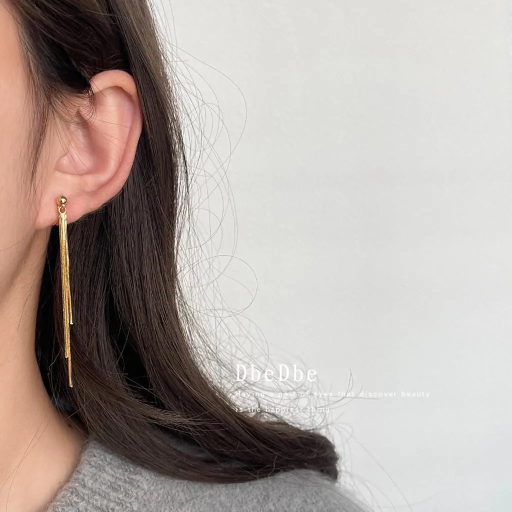 Clip on Earrings for Women 18K Gold Plated Long Drop Dangle Earrings Charming No Piercing Hoop Stud Earrings Sparkly Cubic Zirconia Tassel Ear Clips Statement Jewelry Party Prom Wedding