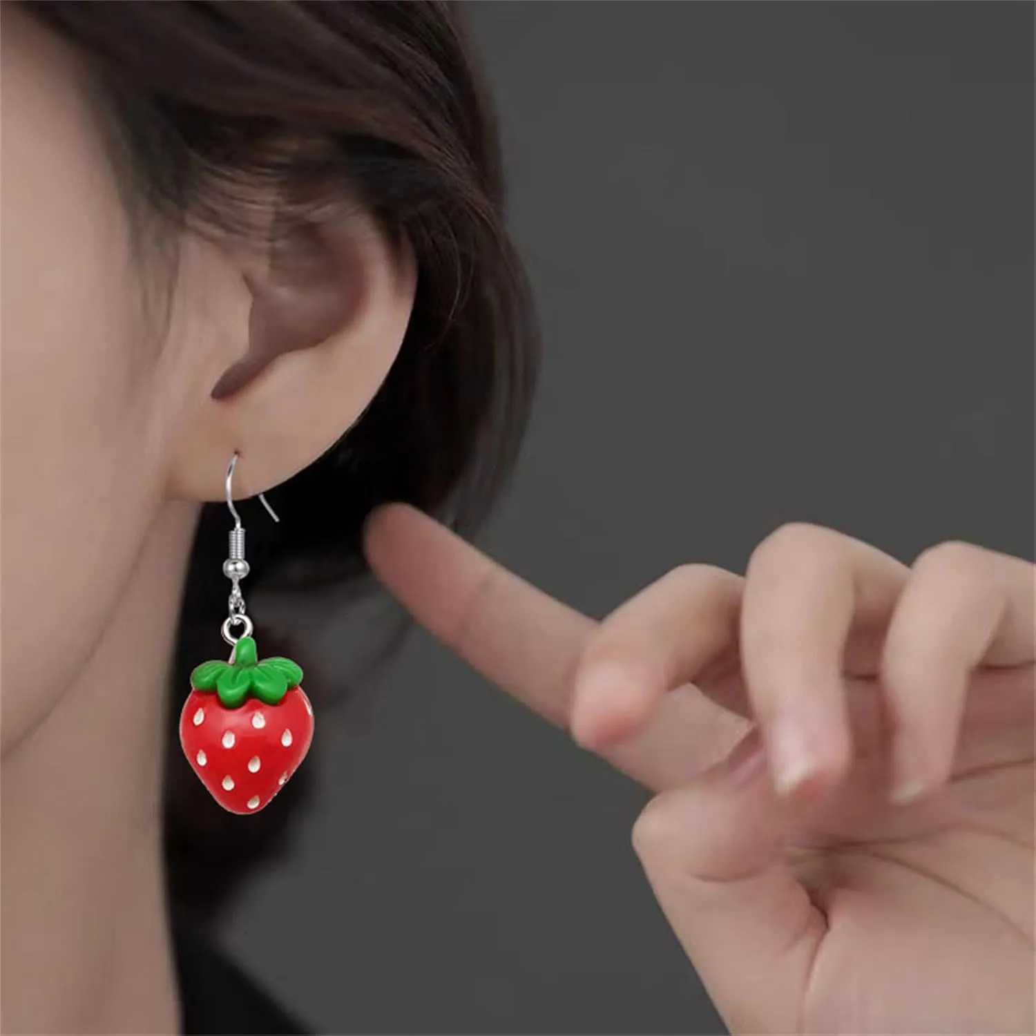 coadipress Strawberry Drop Dangle Earrings for Women Lifelike Simulated Strawberry Earrings Cute Red Resin Fruit Drop Earring