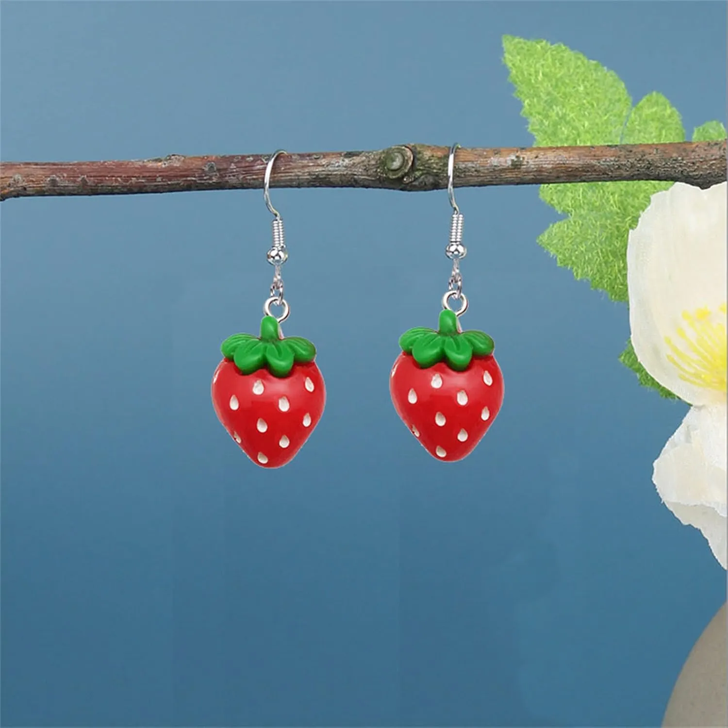 coadipress Strawberry Drop Dangle Earrings for Women Lifelike Simulated Strawberry Earrings Cute Red Resin Fruit Drop Earring
