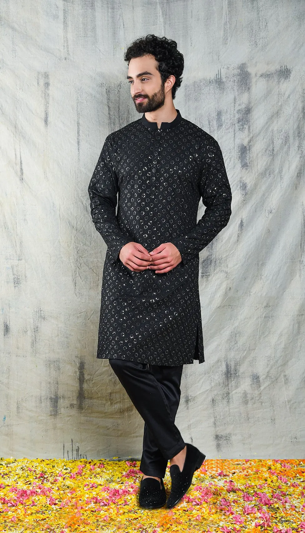 EMBROIDERED JADE BLACK KURTA PYJAMA SET WITH ALL OVER SEQUIN DESIGN