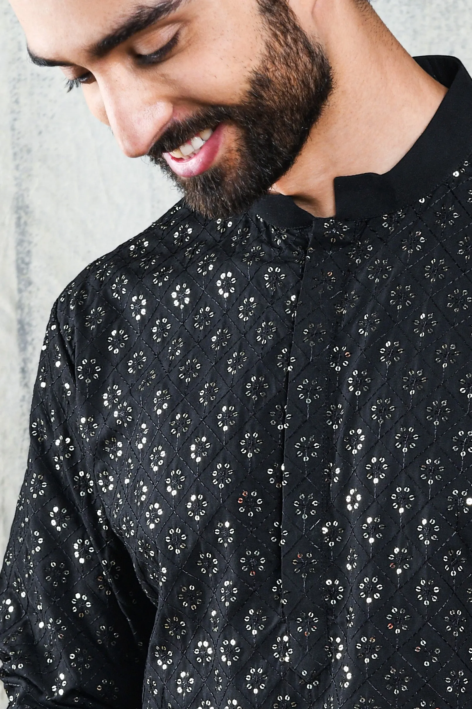 EMBROIDERED JADE BLACK KURTA PYJAMA SET WITH ALL OVER SEQUIN DESIGN
