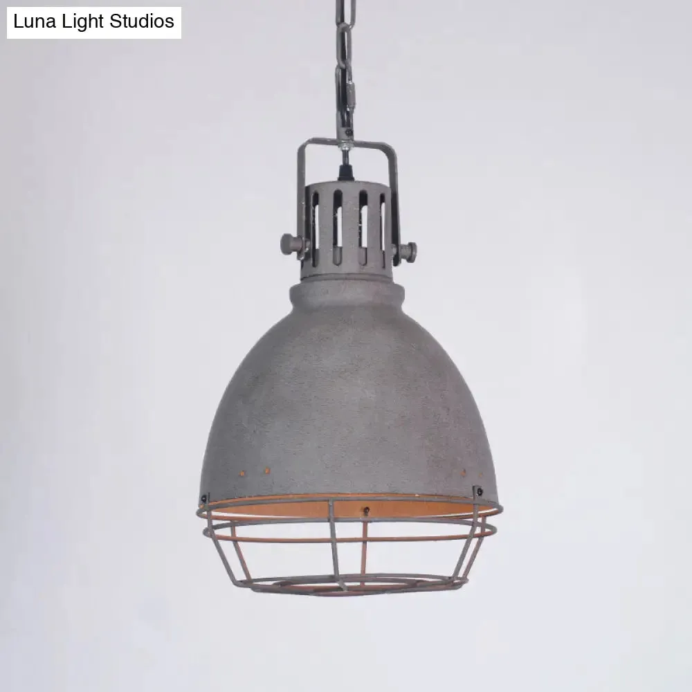 Industrial Metal Pendant Ceiling Lamp: Single-Shade Suspension Lighting for Bistro